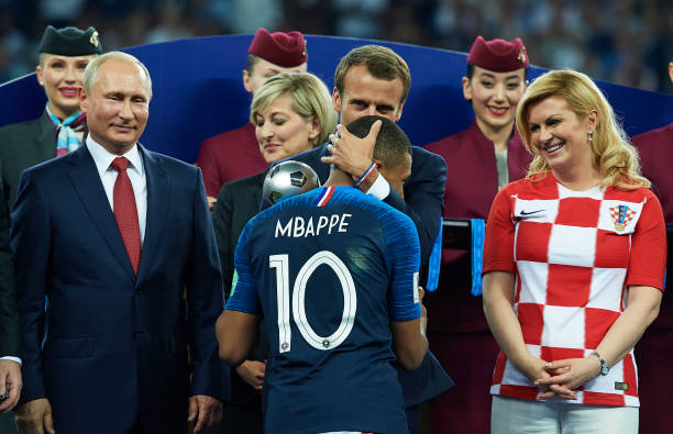 在于团结和 在于团结和