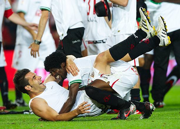 湖人曾为挽 湖人曾为挽