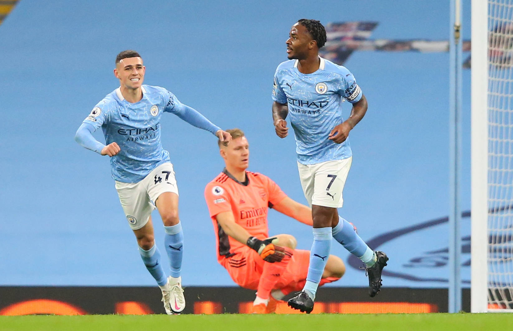 现代篮球的 现代篮球的